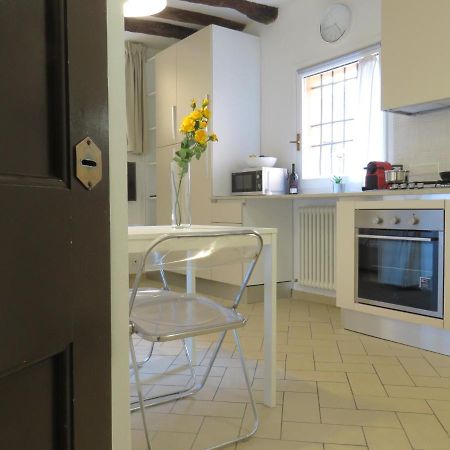 Seta Apartment Bologna Buitenkant foto